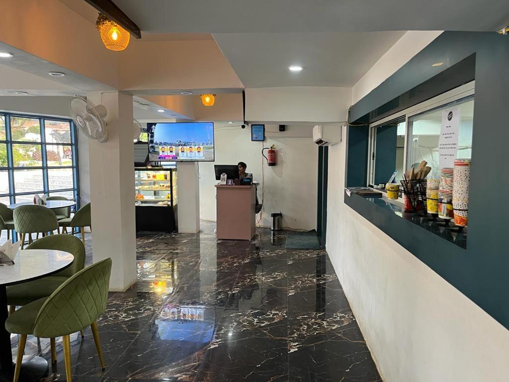 Hotel Eco Park Rewa Ngoại thất bức ảnh