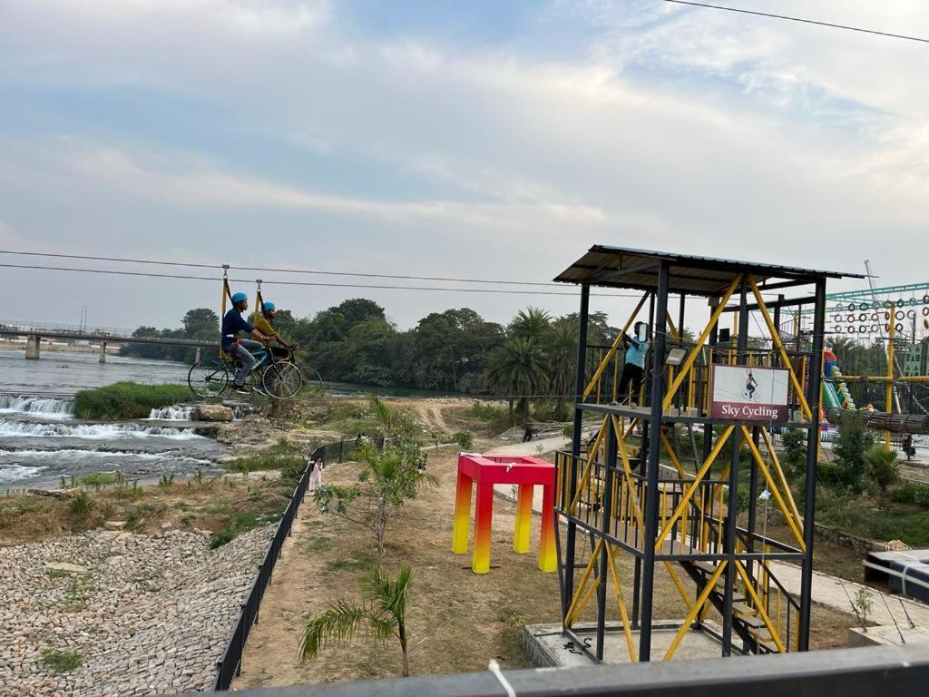 Hotel Eco Park Rewa Ngoại thất bức ảnh