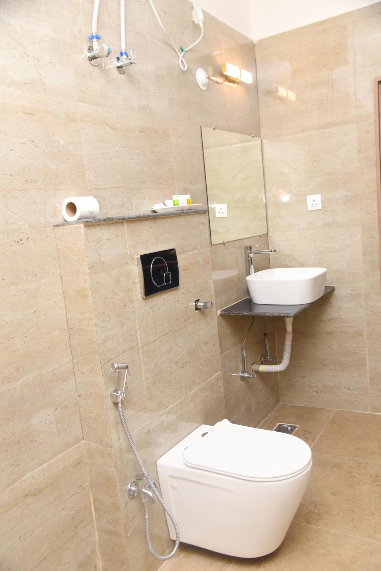 Hotel Eco Park Rewa Ngoại thất bức ảnh