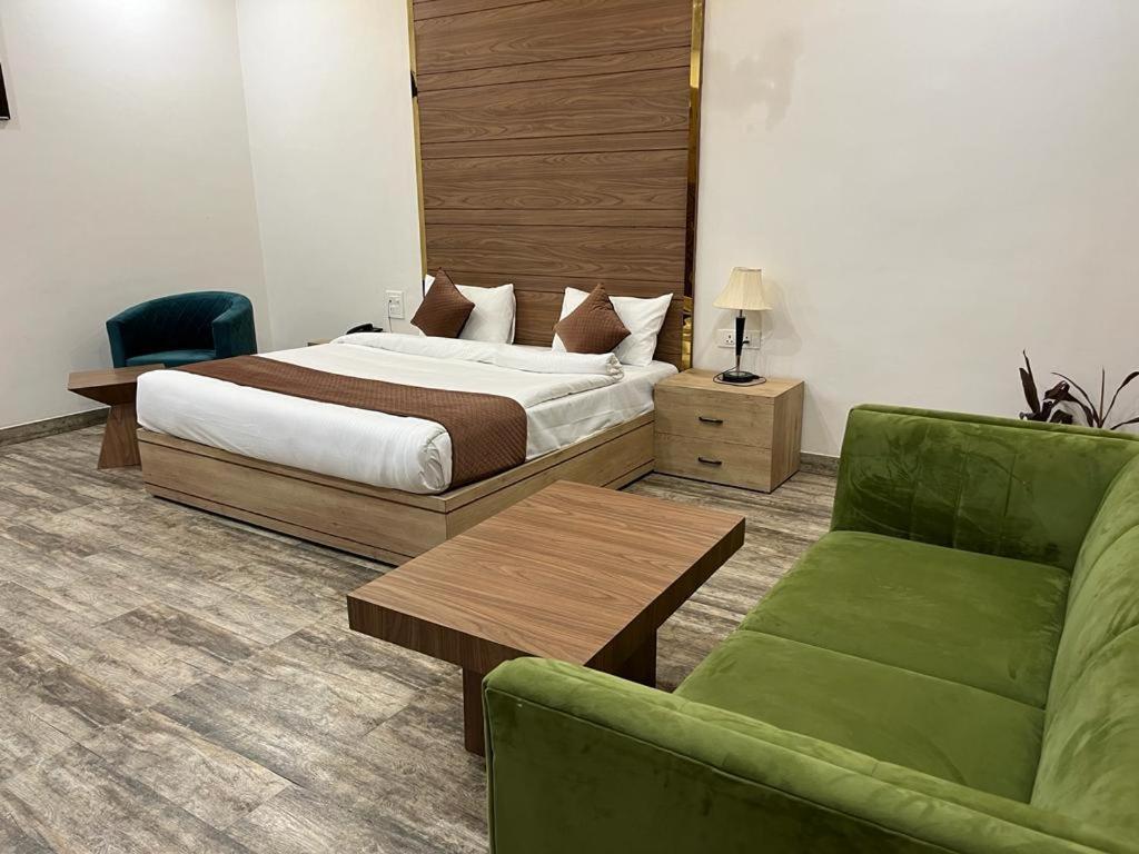 Hotel Eco Park Rewa Ngoại thất bức ảnh