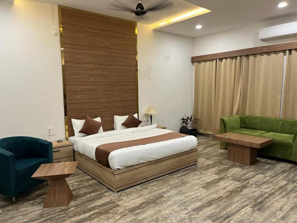 Hotel Eco Park Rewa Ngoại thất bức ảnh
